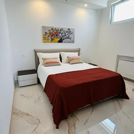 Rooftop 아파트 갈라티나